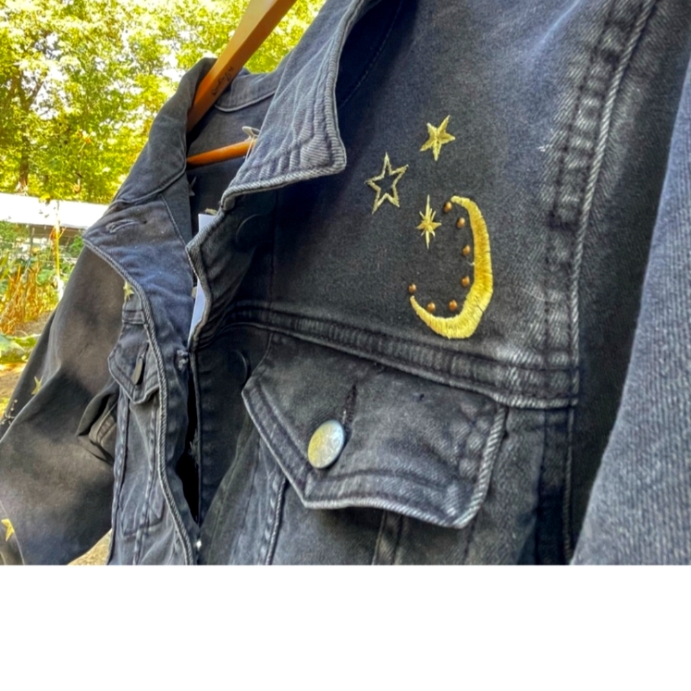 Embroidered Black Denim Jacket From Cactus + Pearl Women’s Large NWT